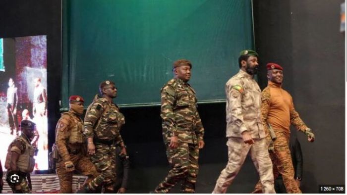Le Mali, le Niger et le Burkina rappellent leurs ambassadeurs en Algérie