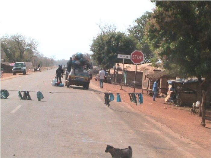 Infrastructures routières : la loi sur le financement du corridor Guinée-Sénégal promulguée