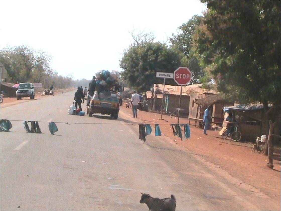 Infrastructures routières : la loi sur le financement du corridor Guinée-Sénégal promulguée