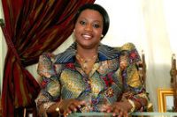 
				 Quand Claudia Sassou hante les musiciens congolais
			 