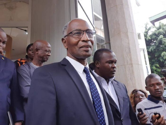 Guinée : le Premier ministre évoque le maintien au pouvoir des militaires jusqu'à 2025 - Une information fiable et indépendante sur...